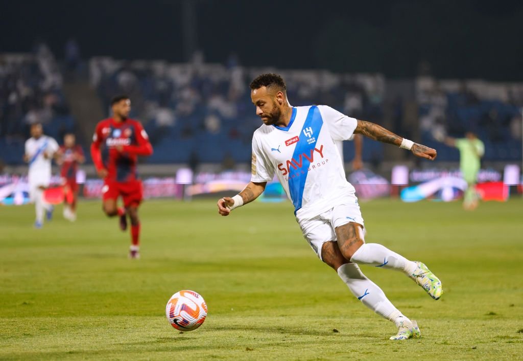 Un model din Ungaria îi cere lui Neymar să facă test de paternitate, pentru că nu și-ar fi recunoscut fetița!_6
