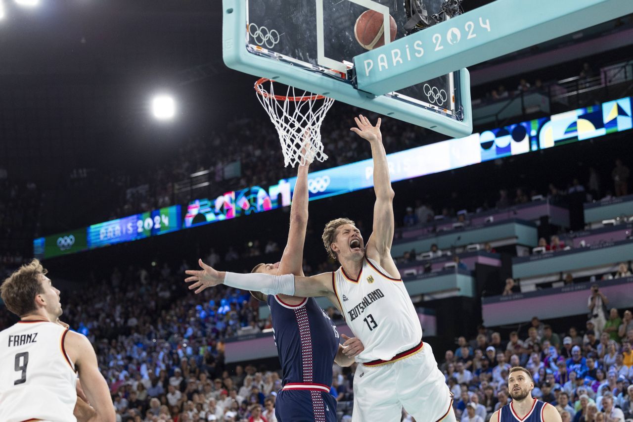 Serbia lui Jokic, medalie de bronz la Jocurile Olimpice! Au pus la punct campioana mondială en-titre _5