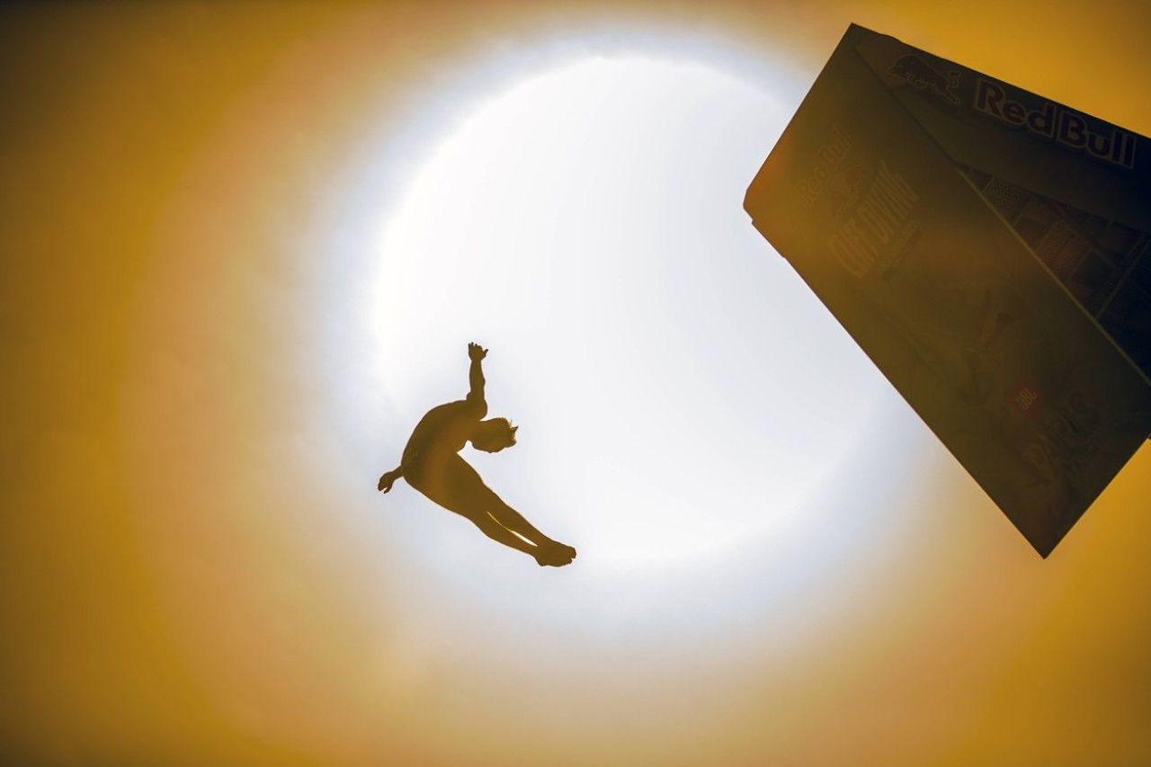 Medalie de bronz! Constantin Popovici rămâne în lupta pentru un nou titlu în Seria Mondială Red Bull Cliff Diving _6