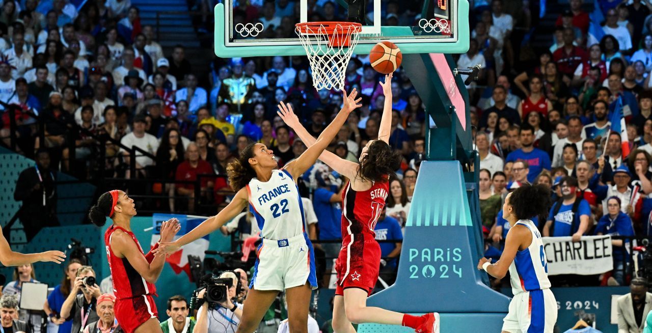 Dramă totală, dar America revine pe locul 1! Victorie la un punct în finala olimpică de baschet feminin_1
