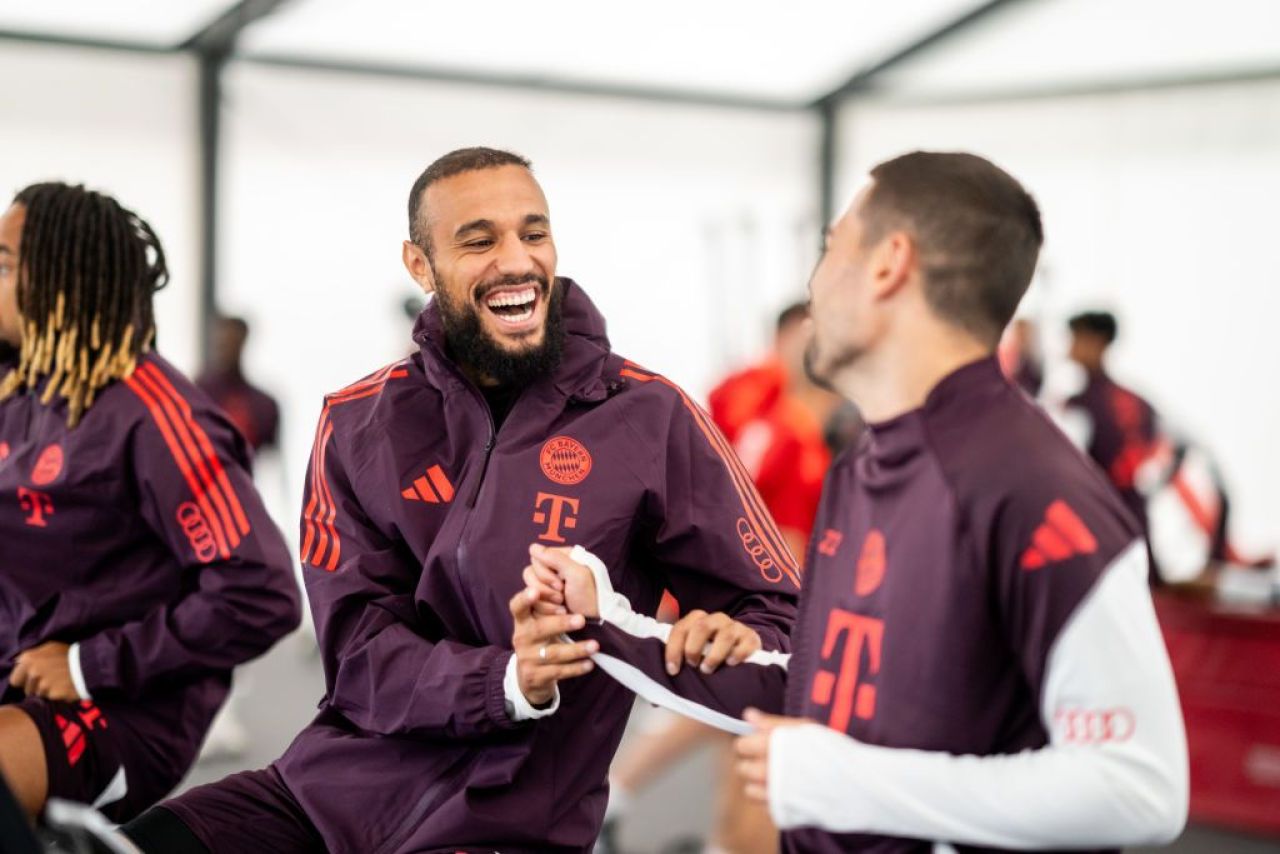 Manchester United pierde o sumă imensă, după ce trimite la West Ham un jucător cumpărat cu 60 de milioane de euro!_4