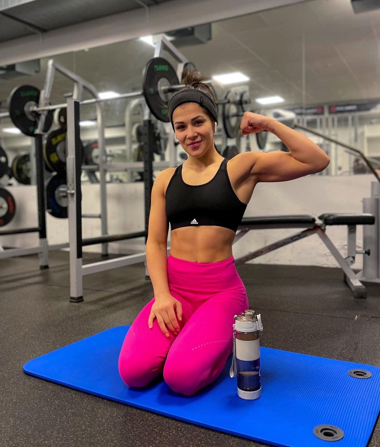 Anastasia Nichita, vicecampioana olimpică din Moldova, este Miss JO 2024! ”Mă băgam în faţa mamei şi îl rugam pe tata să n-o bată”_12