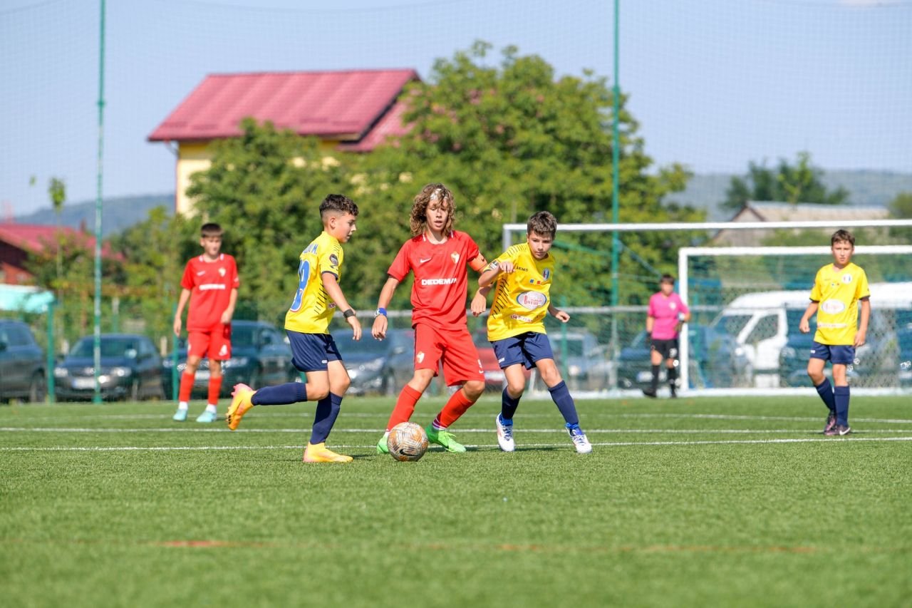 Liga Elitelor?! Scor ireal în FC Bacău - Școala de Fotbal Oțelul Galați, goluri cam câți spectatori prezenți!_15