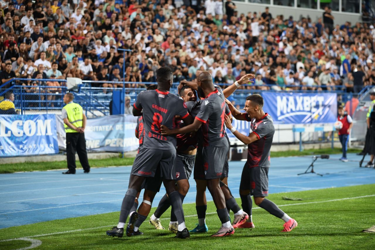 Poli Iași - Dinamo 2-2 | Meci nebun în Copou! Moldovenii și-au dat un autogol de toată frumusețea_1