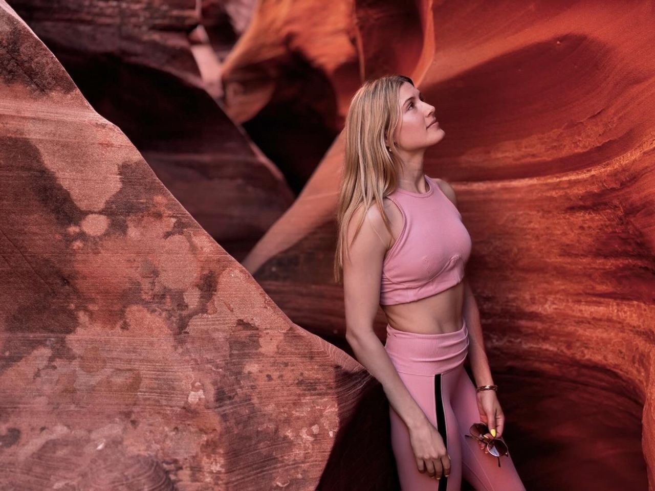 „De la tenis la OnlyFans, e trist!” Eugenie Bouchard a jucat tenis în chiloți, în Saint-Tropez și a fost criticată de fani_5
