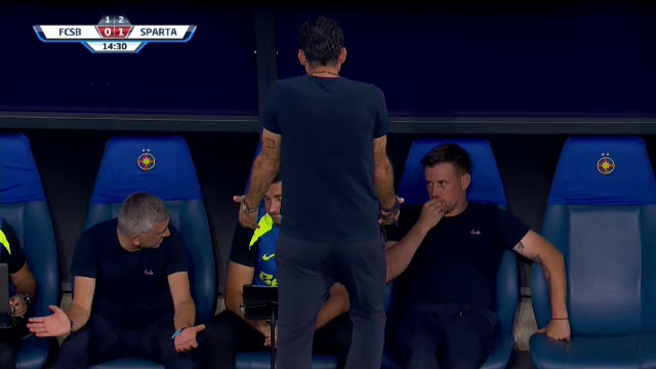 Nu l-ai văzut așa niciodată! Elias Charalambous, un car de nervi în FCSB - Sparta Praga_7