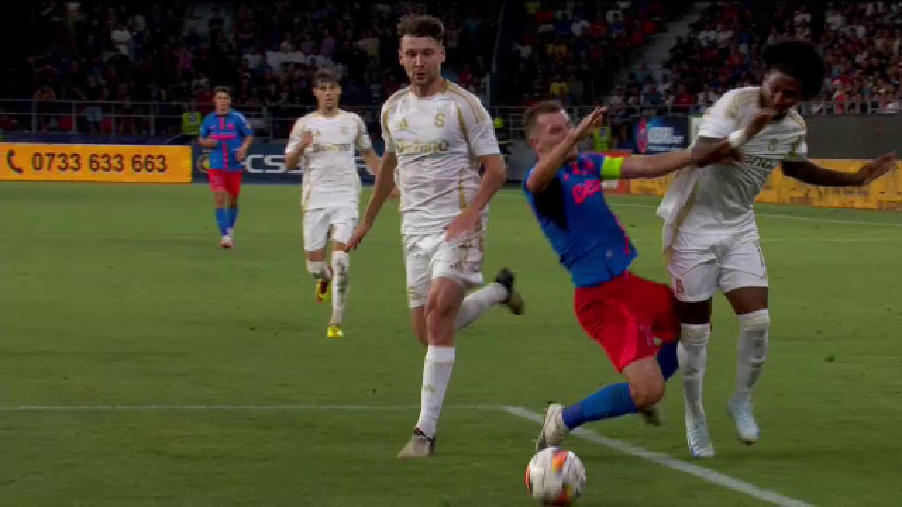 Fază controversată în FCSB - Sparta Praga! Campioana României a cerut un penalty_8