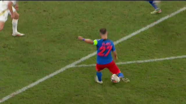 Atenție, înscrie căpitanul! Darius Olaru, gol superb în FCSB - Sparta Praga_1