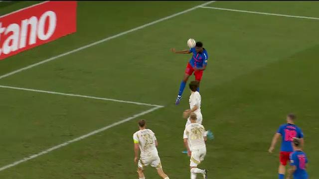 Inspirat! Malcolm Edjouma a intrat la pauză și a înscris în FCSB - Sparta Praga_3