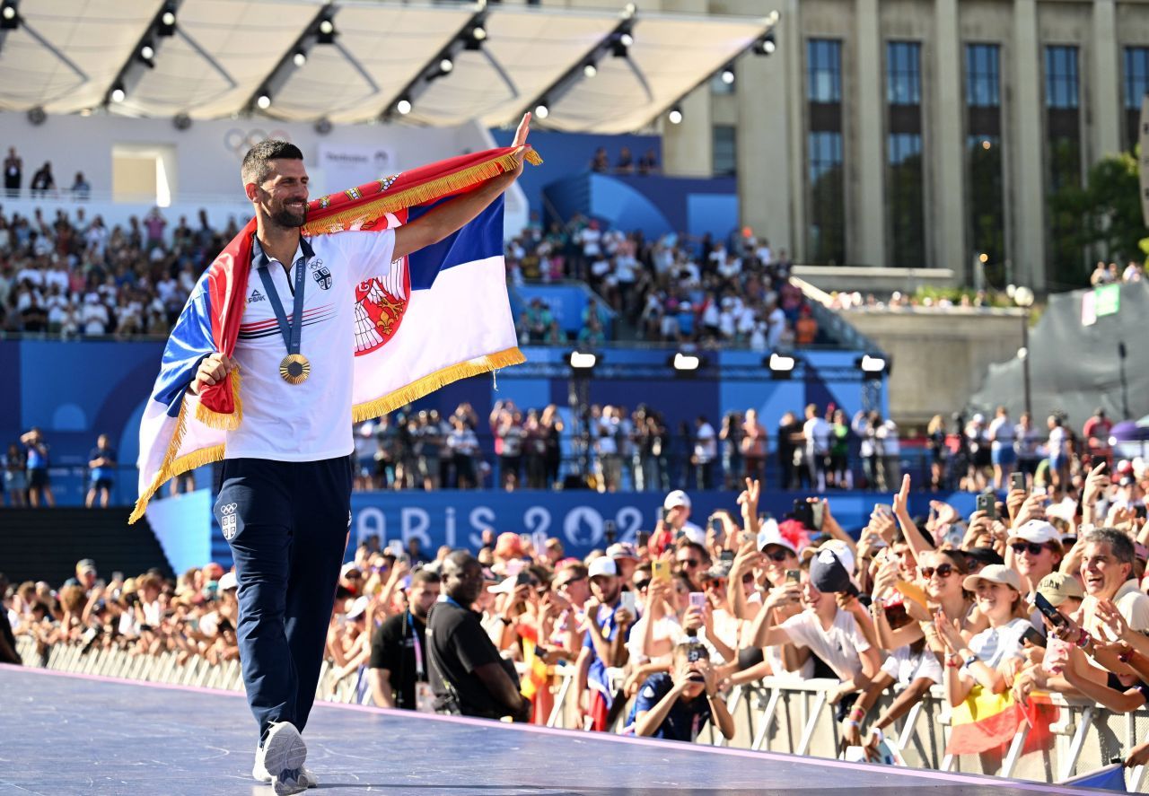 Novak Djokovic l-a emoționat până la lacrimi pe Sam Querrey: ”N-am plâns nici când m-am căsătorit sau la nașterea copiilor. Soția a plâns și ea” _18
