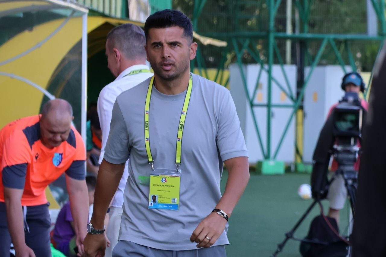 Nicolae Dică &icirc;l vrea titular la FCSB: &rdquo;Merită o șansă&rdquo;