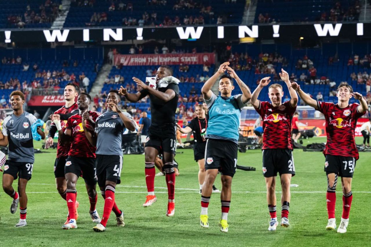 Red Bull a cumpărat un club de tradiție din Japonia! E prima companie străină căreia i se permite achiziția_7