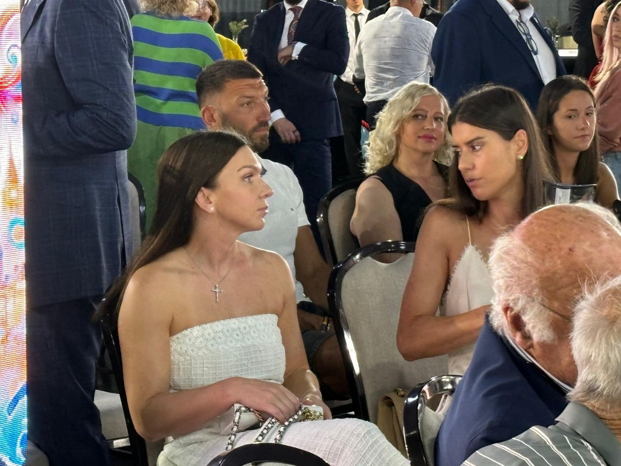 Imagini rarisime! Simona Halep și Sorana Cîrstea au stat împreună la Țiriac Collection_1