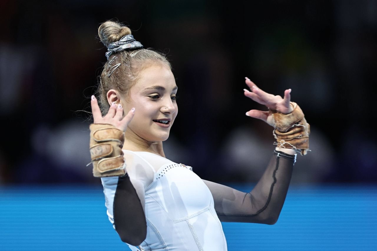 Cu medalie și fără medalie! Larisa Iordache reacționează după verdictul TAS în cazul gimnastelor Ana Bărbosu și Sabrina Voinea_23