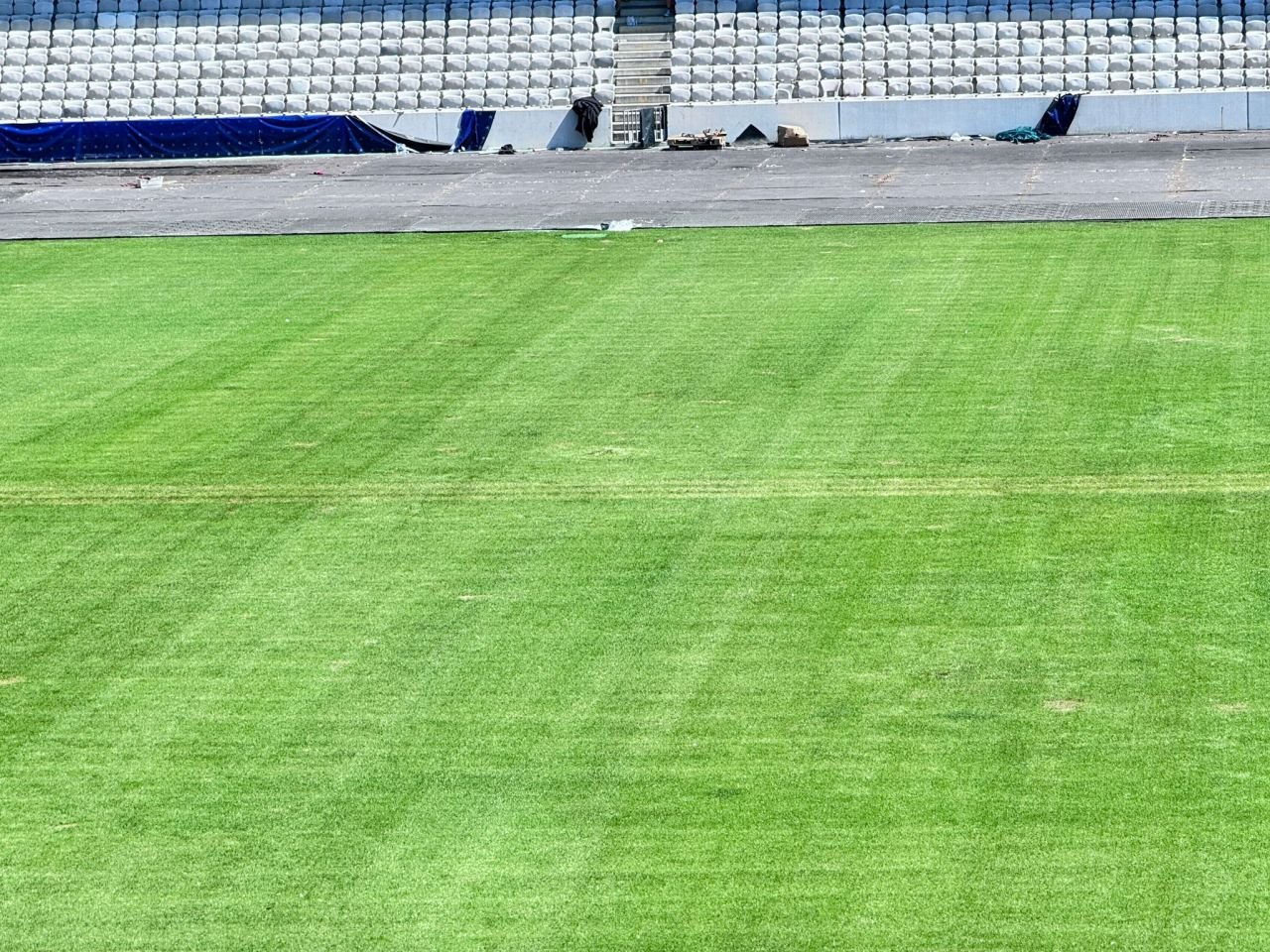 Cum arată gazonul de pe ”Cluj-Arena” după patru zile intense de festival + verdictul lui Ioan Ovidiu Sabău_3