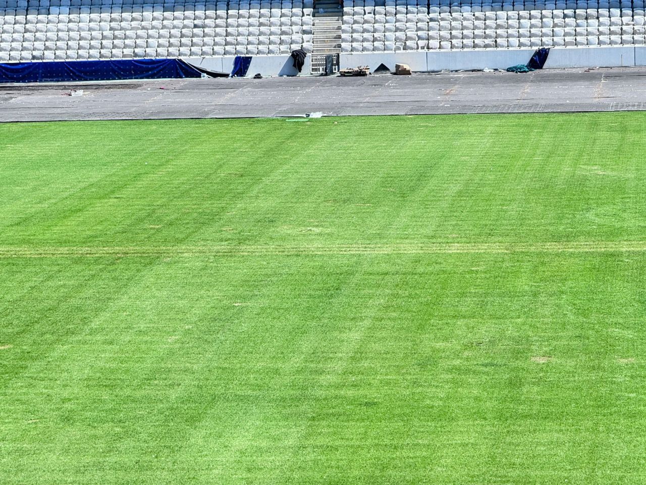 Cum arată gazonul de pe ”Cluj-Arena” după patru zile intense de festival + verdictul lui Ioan Ovidiu Sabău_3
