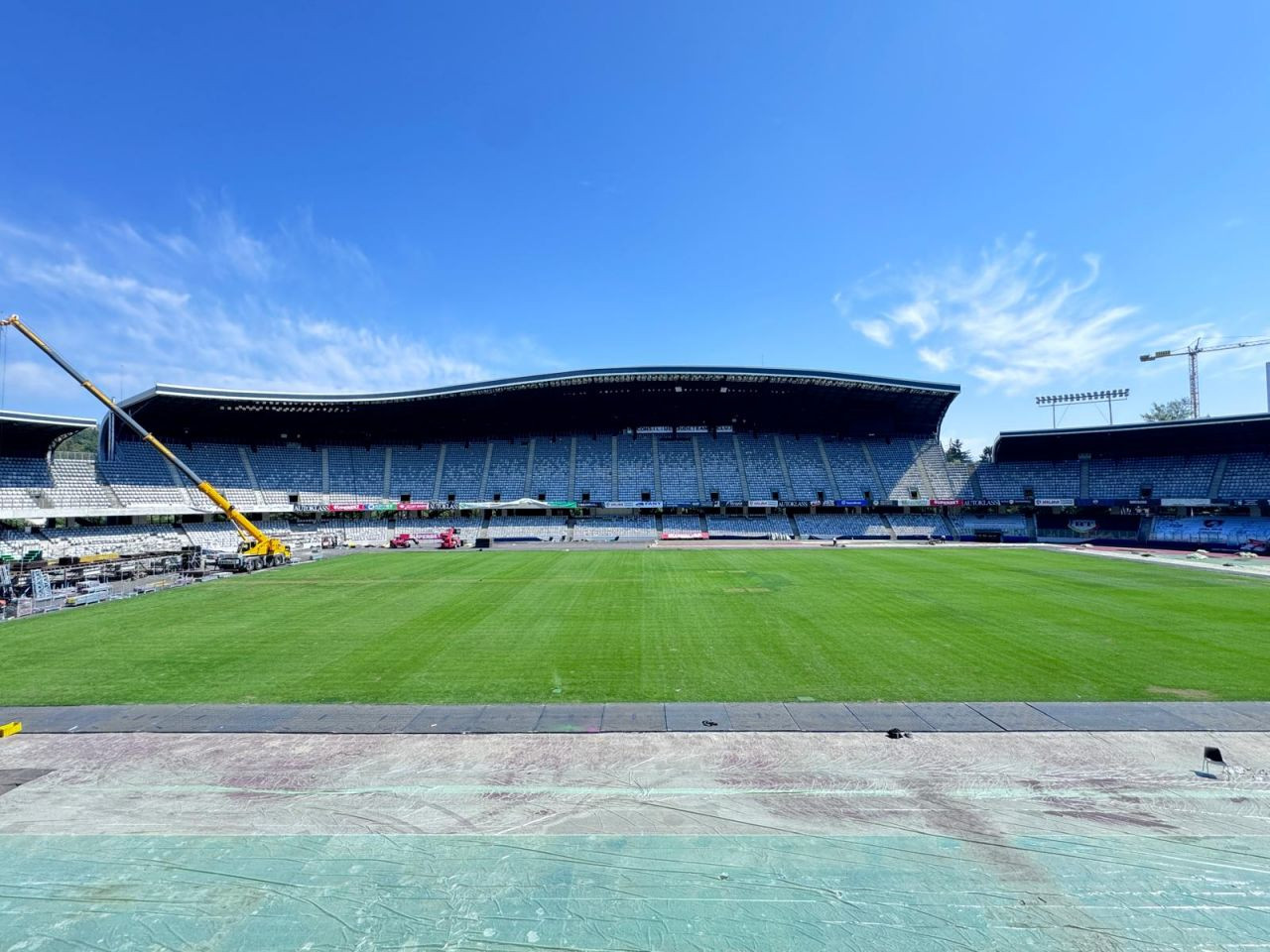 Cum arată gazonul de pe &rdquo;Cluj-Arena&rdquo; după patru zile intense de festival + verdictul lui Ioan Ovidiu Sabău