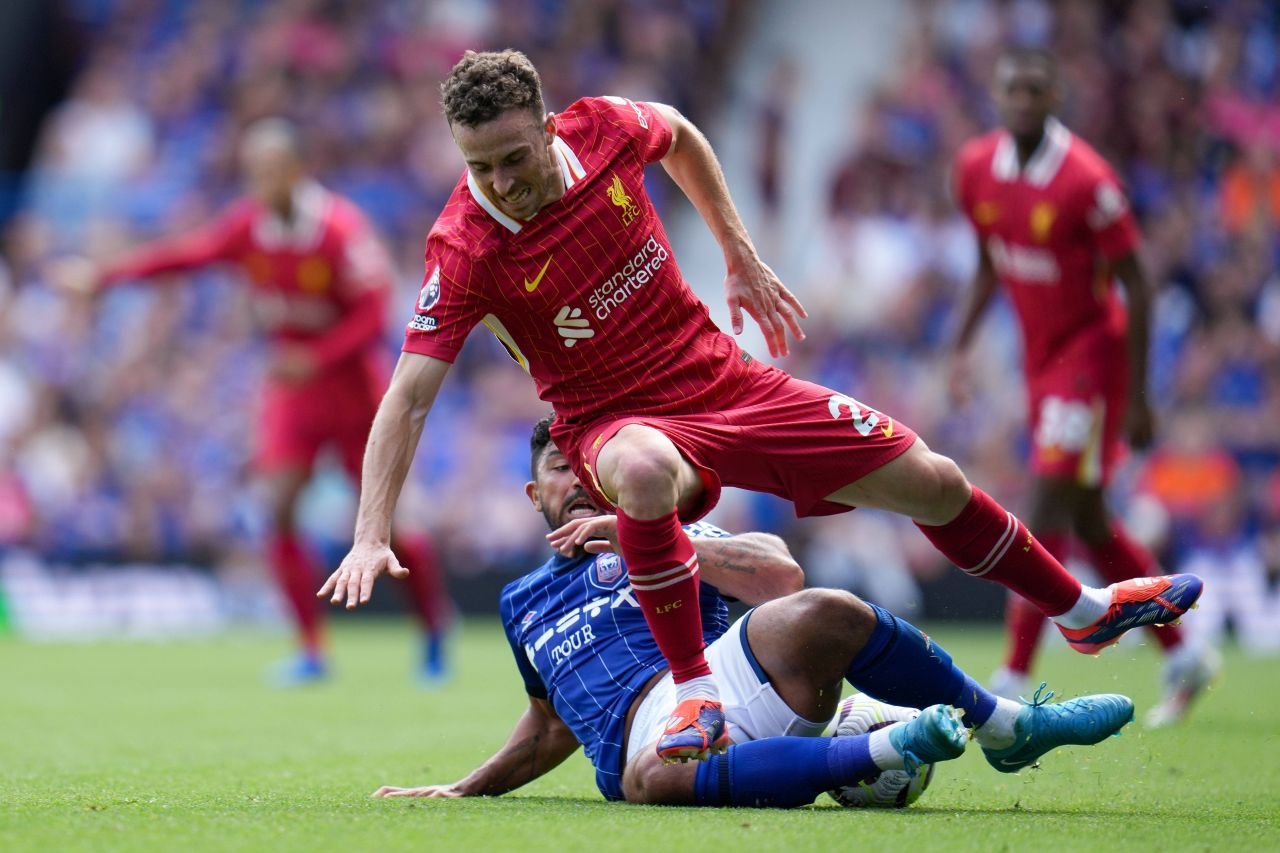 Ipswich Town - Liverpool 0-2. ”Cormoranii” n-au avut emoții cu echipa lui Ed Sheeran_2