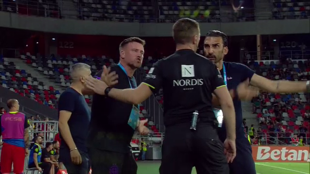 Mihai Pintilii și-a ieșit din minți la FCSB &ndash; Poli Iași! Ce l-a făcut pe colegul lui Charalambous să răbufnească