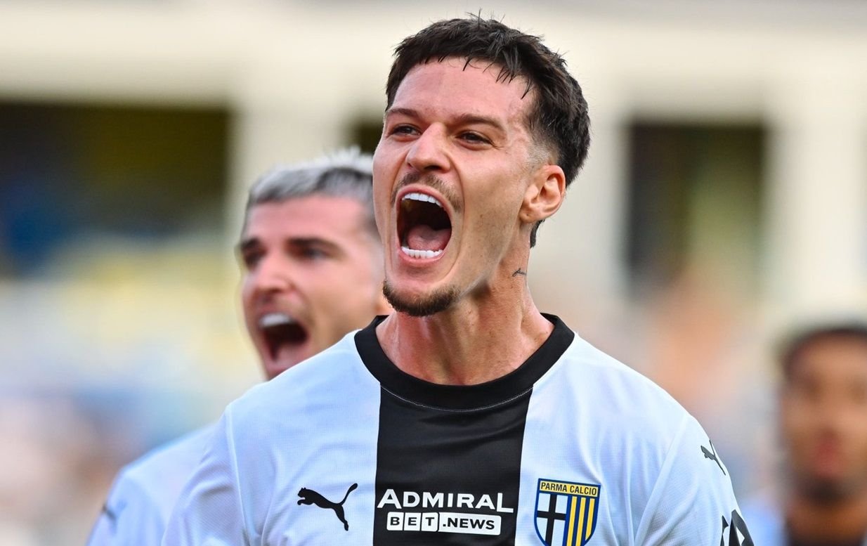 Cum sunt descriși Man și Mihăilă în Italia după remiza Parmei cu Fiorentina din Serie A_6