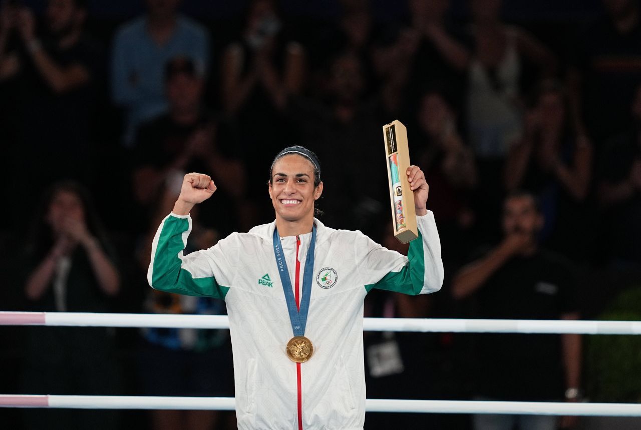 Ce s-a întâmplat cu Imane Khelif după ce s-a întors acasă! Controversata sportivă nu se aștepta la așa ceva_19