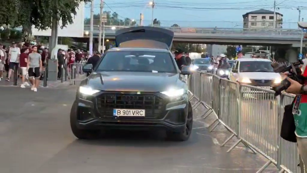 Măsuri extreme la derby! Ce au fost nevoiți să facă Dan Șucu și Victor Angelescu înainte de a intra pe stadion_9