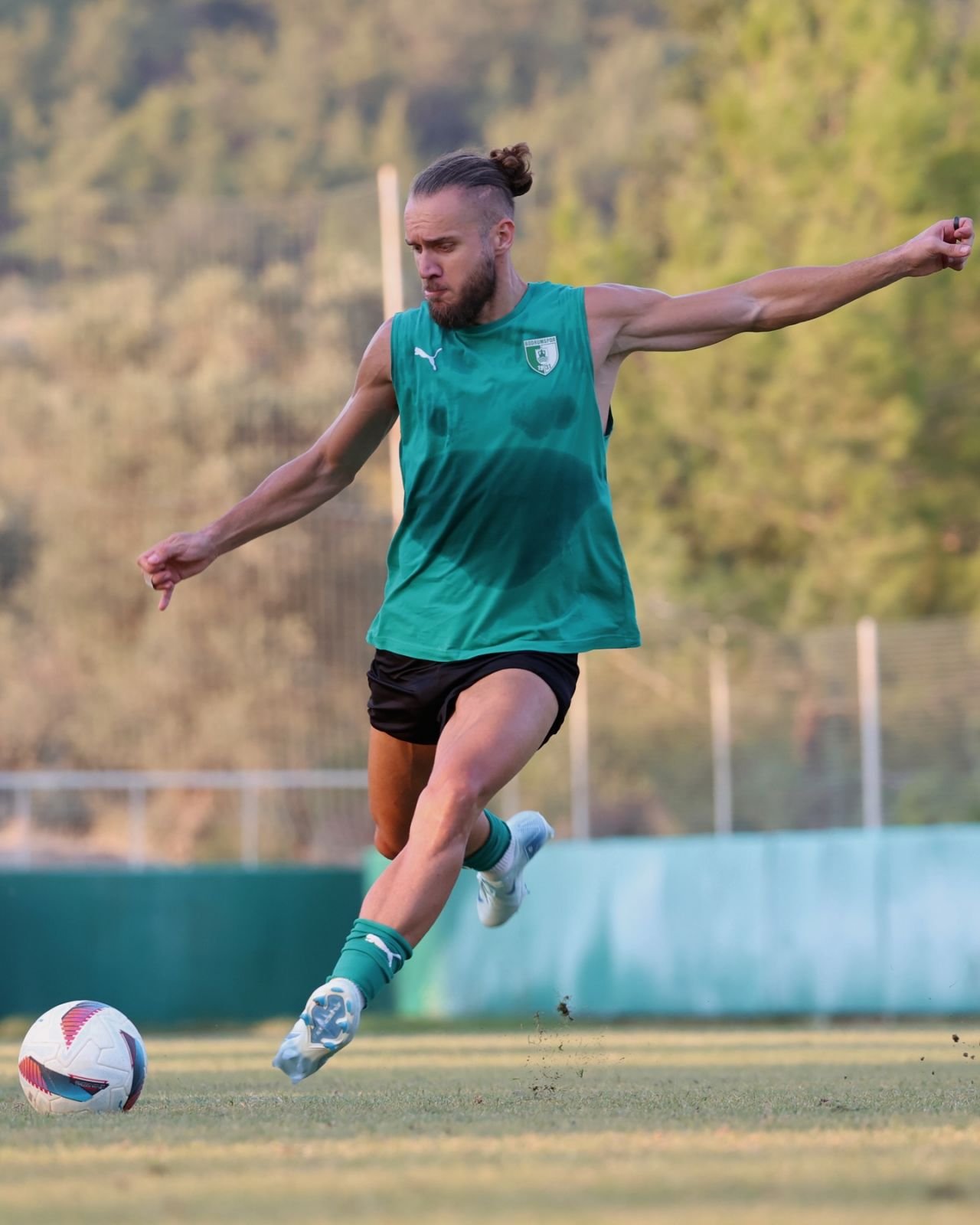 George Pușcaș a debutat la ultima clasată din Turcia! A atins mingea de 10 ori și a nimerit bara o dată_3