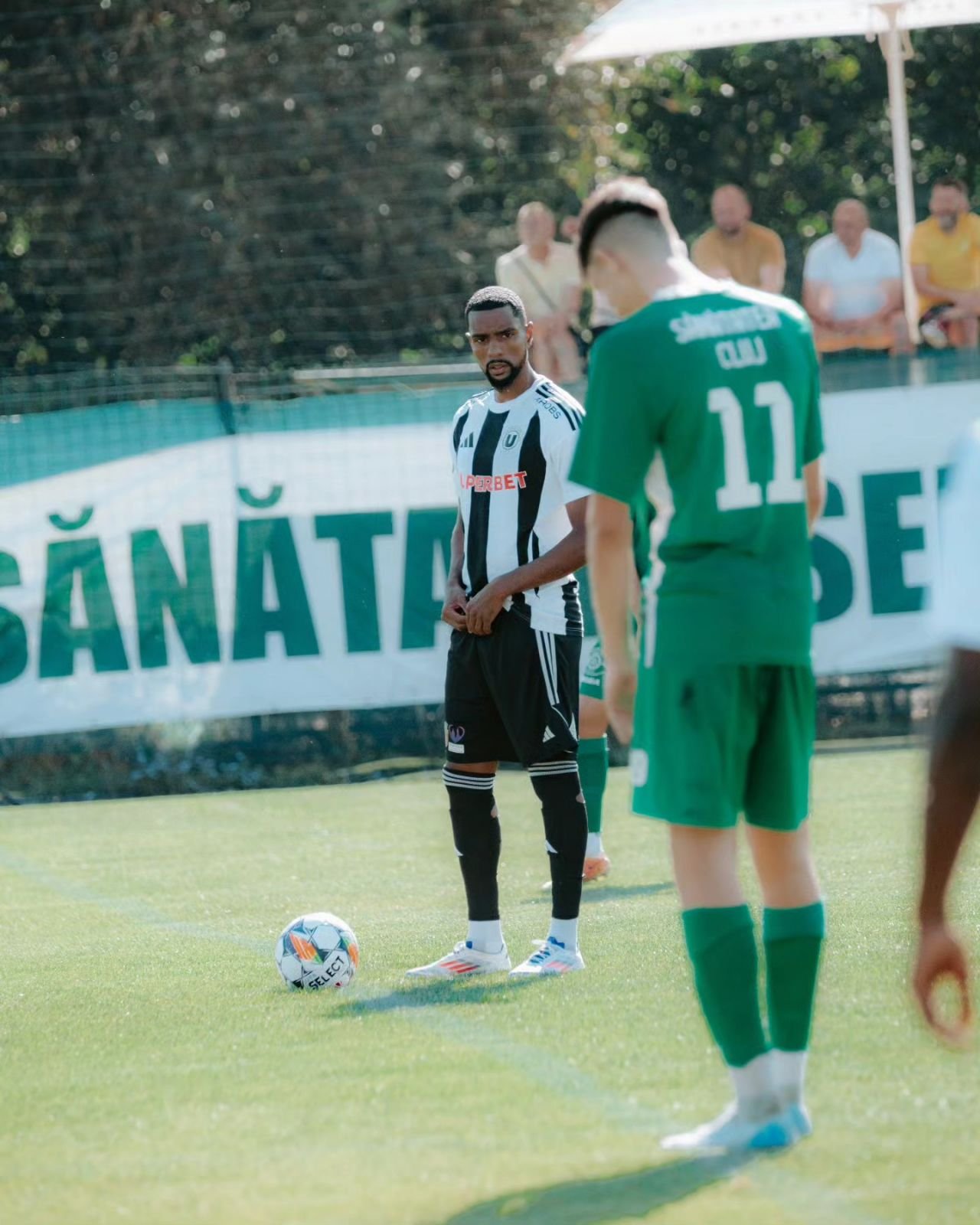 Atacantul adus din Liga 3 de U Cluj a făcut spectacol în amicalul de astăzi! Vestea proastă pentru Ioan Ovidiu Sabău este accidentarea unui titular_2