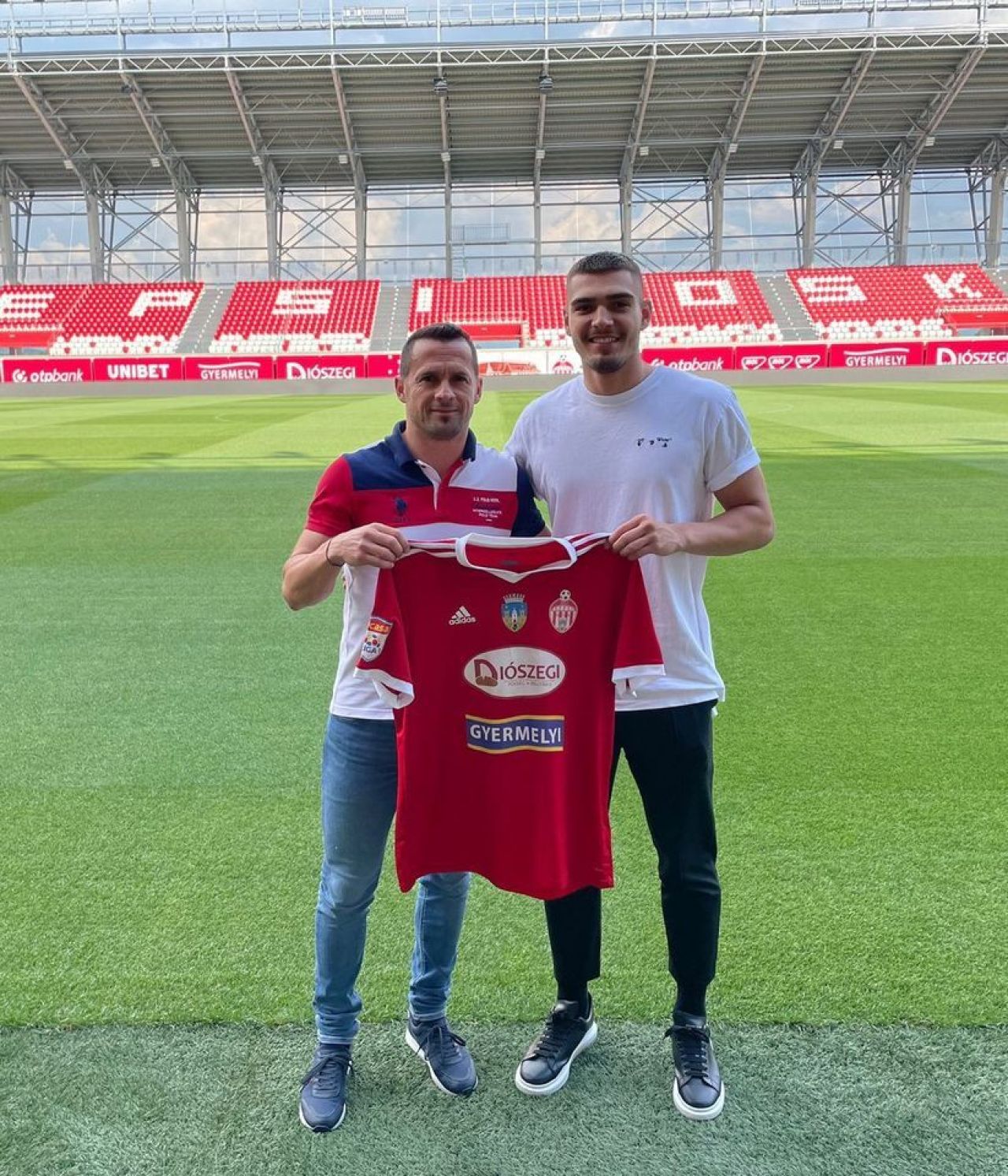 Primul transfer gândit de Marius Șumudică la Rapid_3