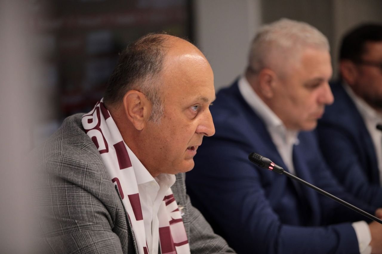 Cum le-a dat discret peste nas Șucu mai 