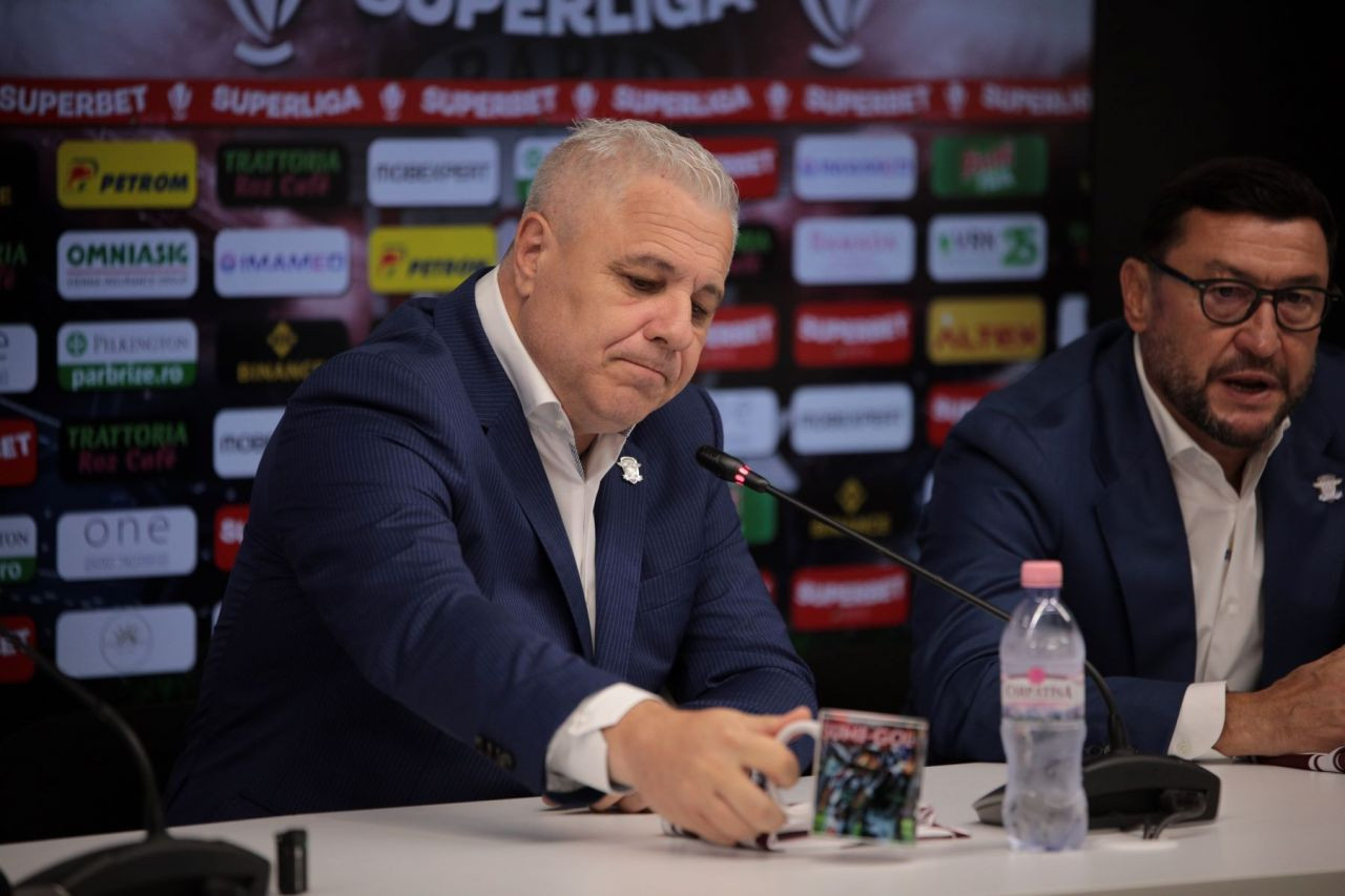 Sete de rezultate în Giulești! Clubul Rapid vinde deja căni dedicate revenirii lui Marius Șumudică_8