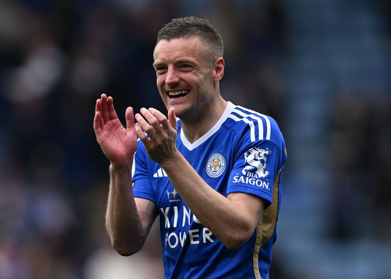 Paradoxul Jamie Vardy. Are un meniu neindicat sportivilor, dar la 37 de ani face spectacol în Premier League. Ce consuma la pauza partidei cu Tottenham, în care a marcat_2