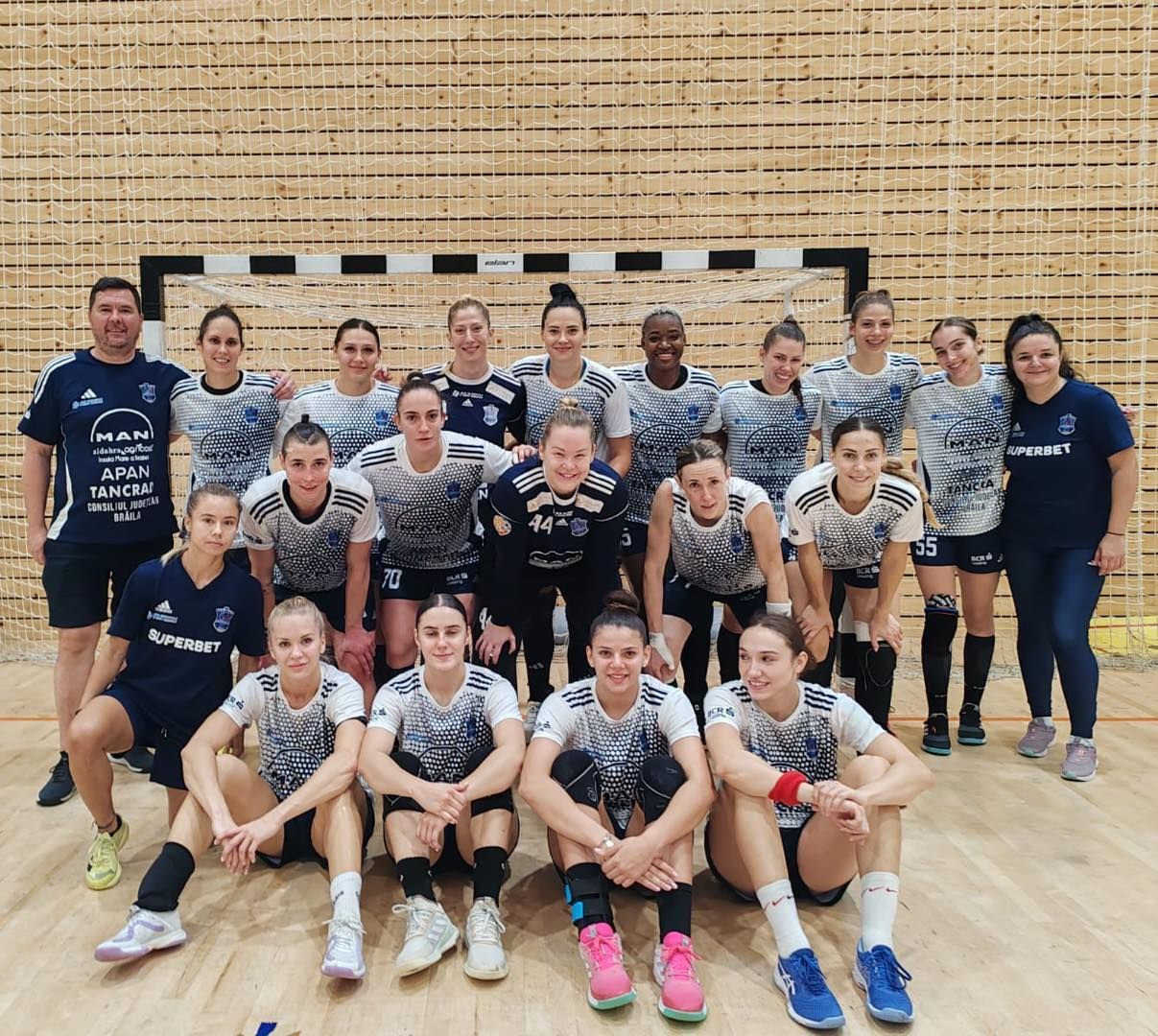 CSM București - Dunărea Brăila 31-28, în a doua semifinală din Supercupa României, a fost în direct la Pro Arena și pe VOYO_3