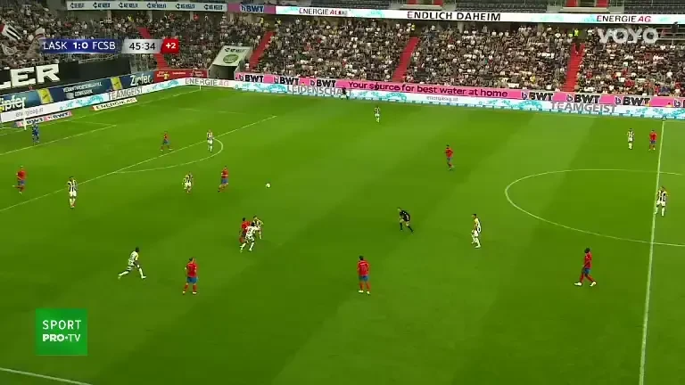 LASK - FCSB (min. 45+1) Gol FCSB. Miculescu &icirc;nscrie cu capul