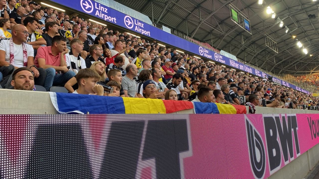 C&acirc;ți suporteri au fost prezenți la meciul FCSB-ului cu LASK Linz