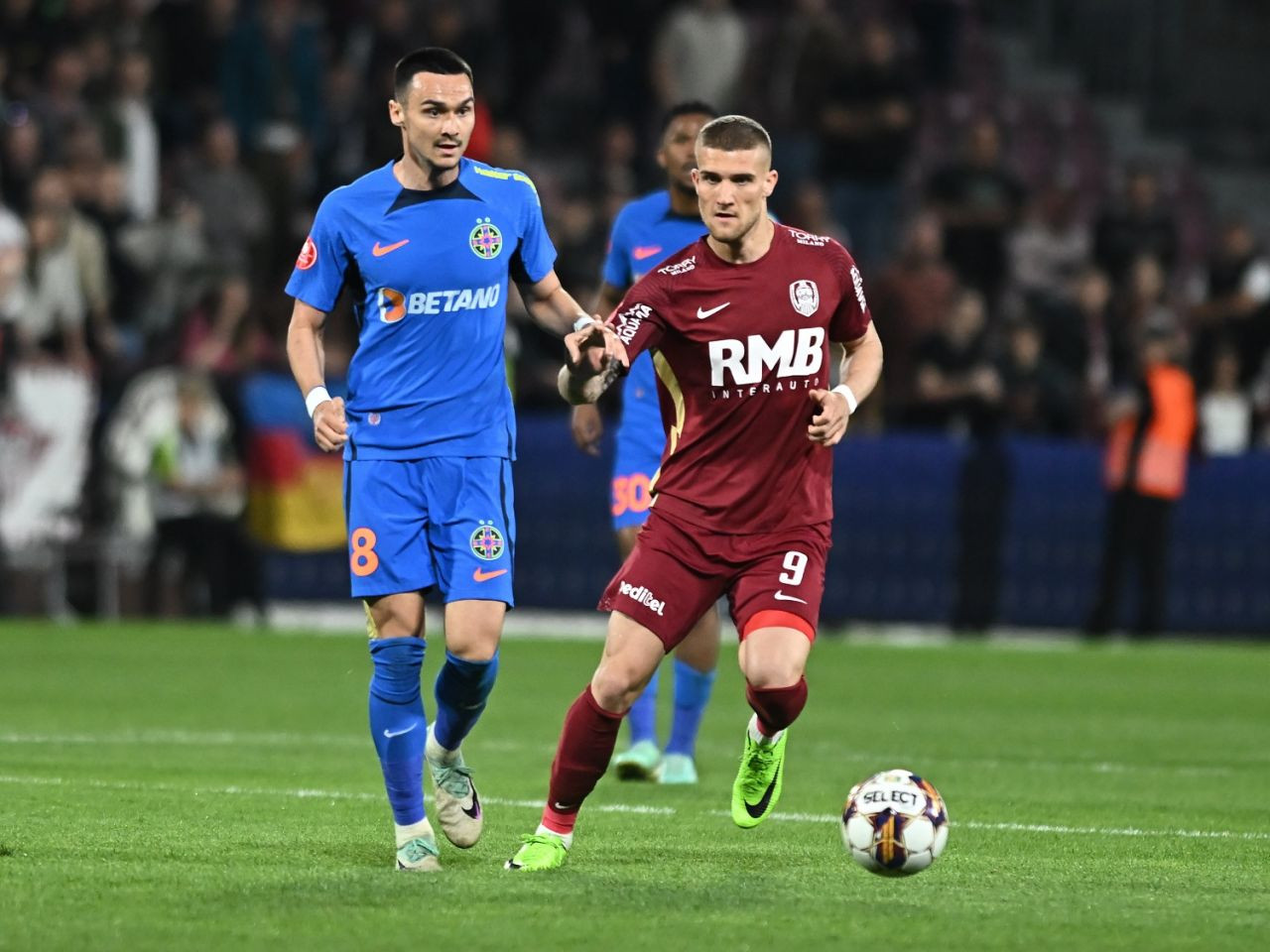 Noua senzație din Serie A vrea să transfere un fotbalist important din Superligă!