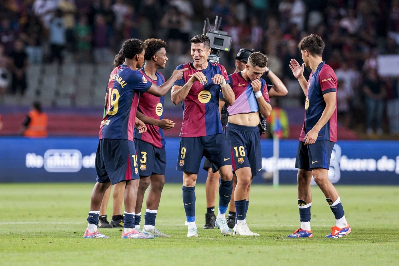 FC Barcelona, start perfect în La Liga! Lamine Yamal și Robert Lewandowski și-au făcut din nou datoria în derby-ul cu Athletic Bilbao_2