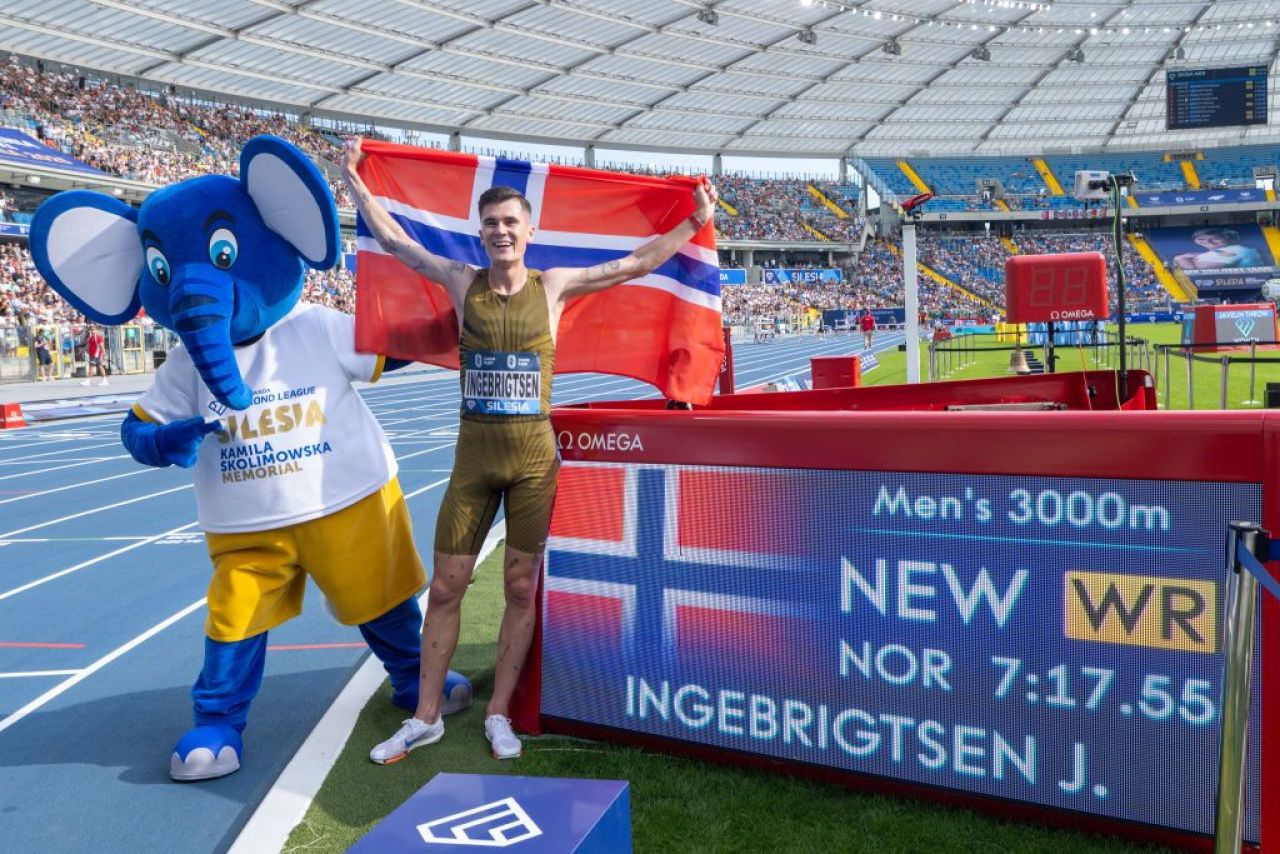 Un norvegian a pulverizat cel mai vechi record mondial din atletism!_6