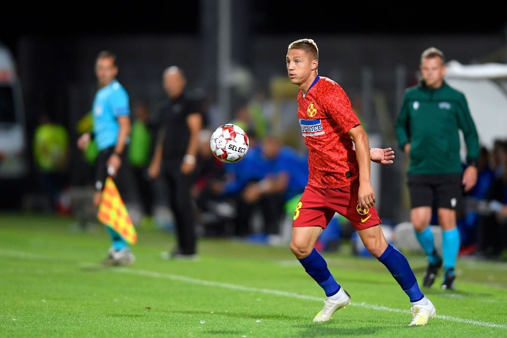 Supermeci de retragere pentru un fost jucător de la Rapid și FCSB!_3