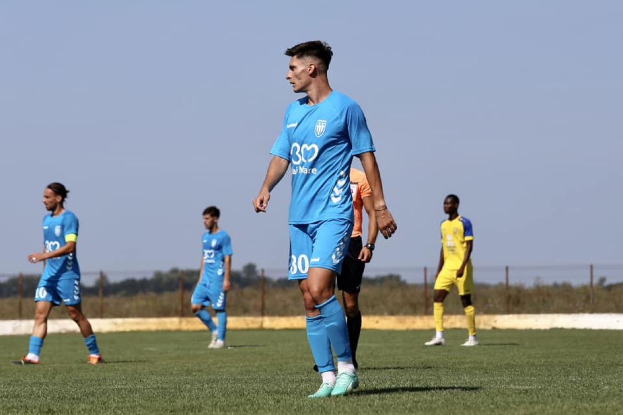 Unde a ajuns Alexandru Pop, fostul atacant al lui Dinamo. La noua echipă este antrenat de românul trecut pe la FC Barcelona lui Johann Cruyff!_5