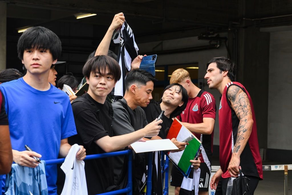 Sandro Tonali revine la Newcastle într-o formă de zile mari. Italianul, considerat cel mai bun 