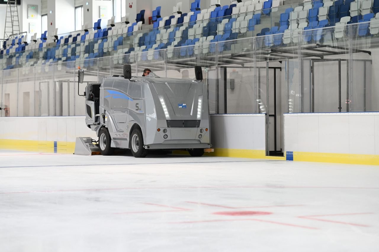 Arena de 10.000.000 de euro din București, gata de inaugurare! Primul meci pe care îl va găzdui_3