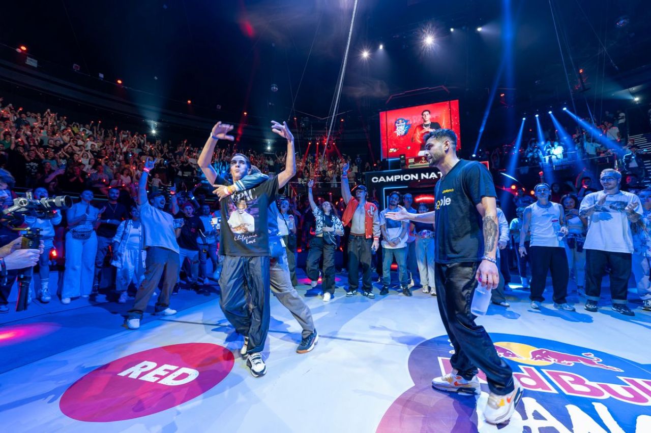 Piața George Enescu din București devine sâmbătă scena de dans la Red Bull Dance Your Style_3