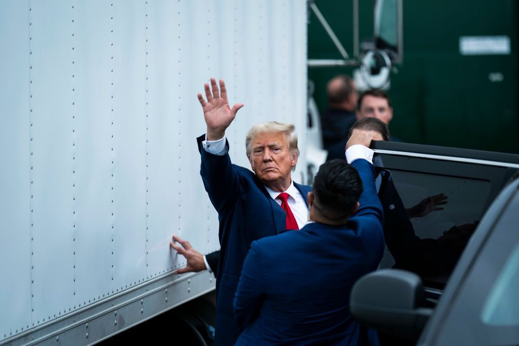 Aceasta este echipa preferată a lui Donald Trump. A făcut două oferte de cumpărare și ambele au fost refuzate _8