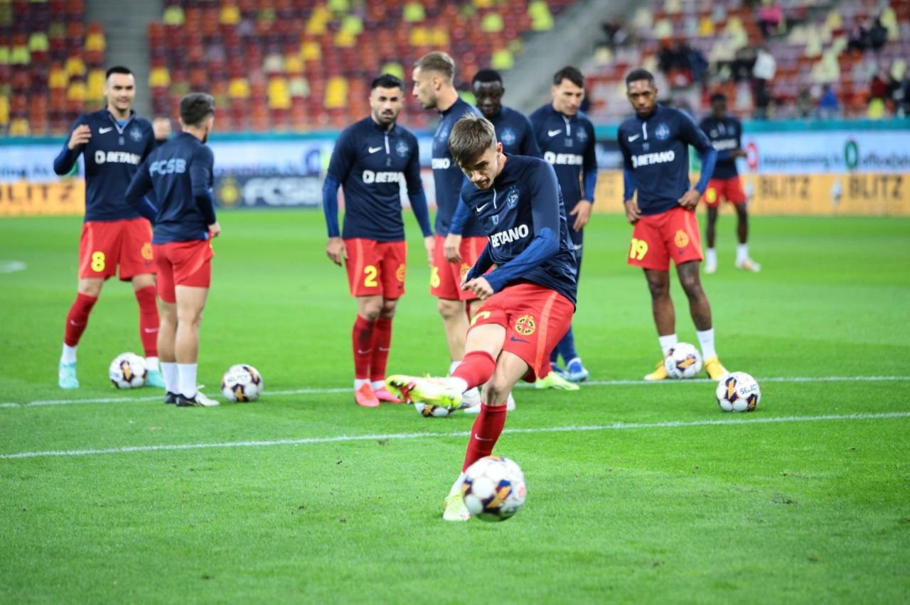 S-a săturat să-și aștepte r&acirc;ndul! Fostul favorit al lui Gigi Becali vrea să plece acum de la FCSB