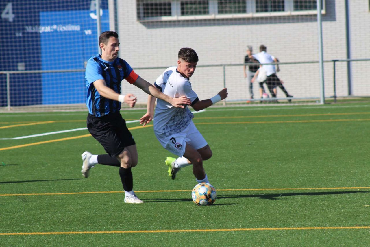 Fostul tricolor cu 10 ani jucați în Barcelona a semnat în prima ligă din Andorra! ”Acum două zile am fost contactat de antrenor”_2