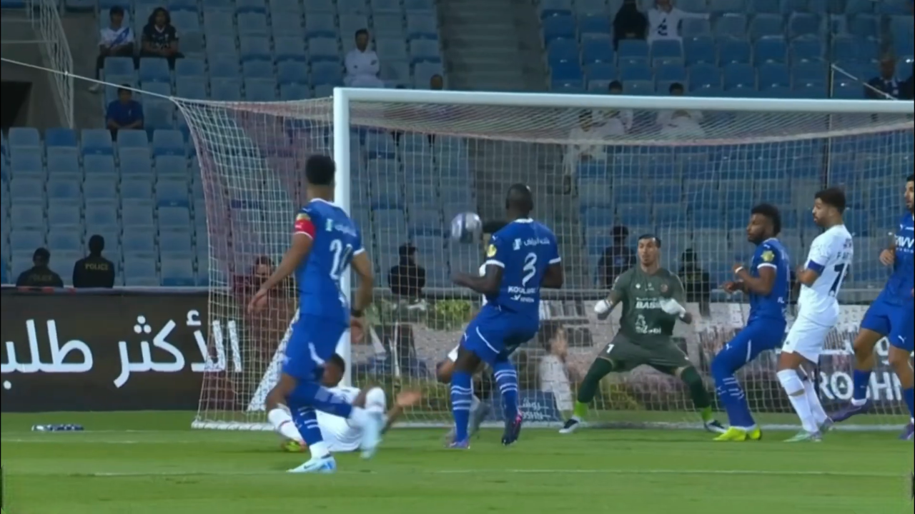 Debut greu pentru Florin Niță la Damac! Cum s-a descurcat eroul Rom&acirc;niei de la EURO &icirc;mpotriva lui Al Hilal