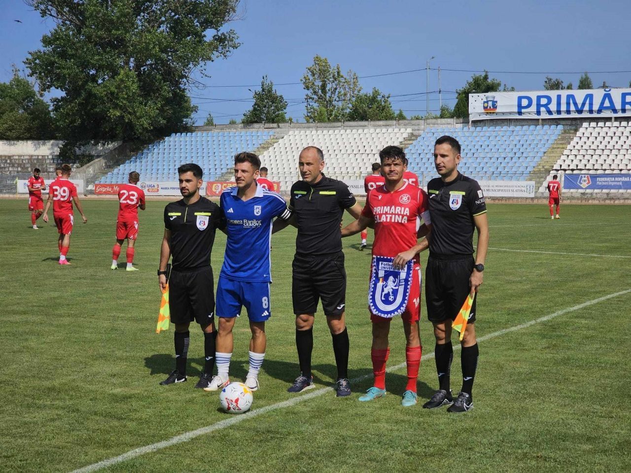 A debutat în Liga 1 acum 18 ani, a jucat la Rapid și acum este golgheterul Ligii 2! ”Va rămâne în staff-ul nostru după retragere”_7