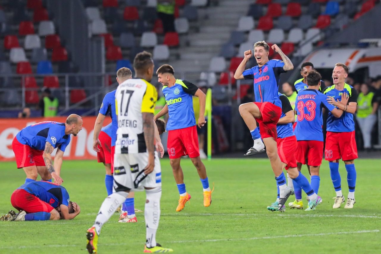 Elias Bucurică! Cum s-au bucurat Charalambous și elevii săi după golul magnific al lui Darius Olaru din 1-0 cu LASK Linz_6
