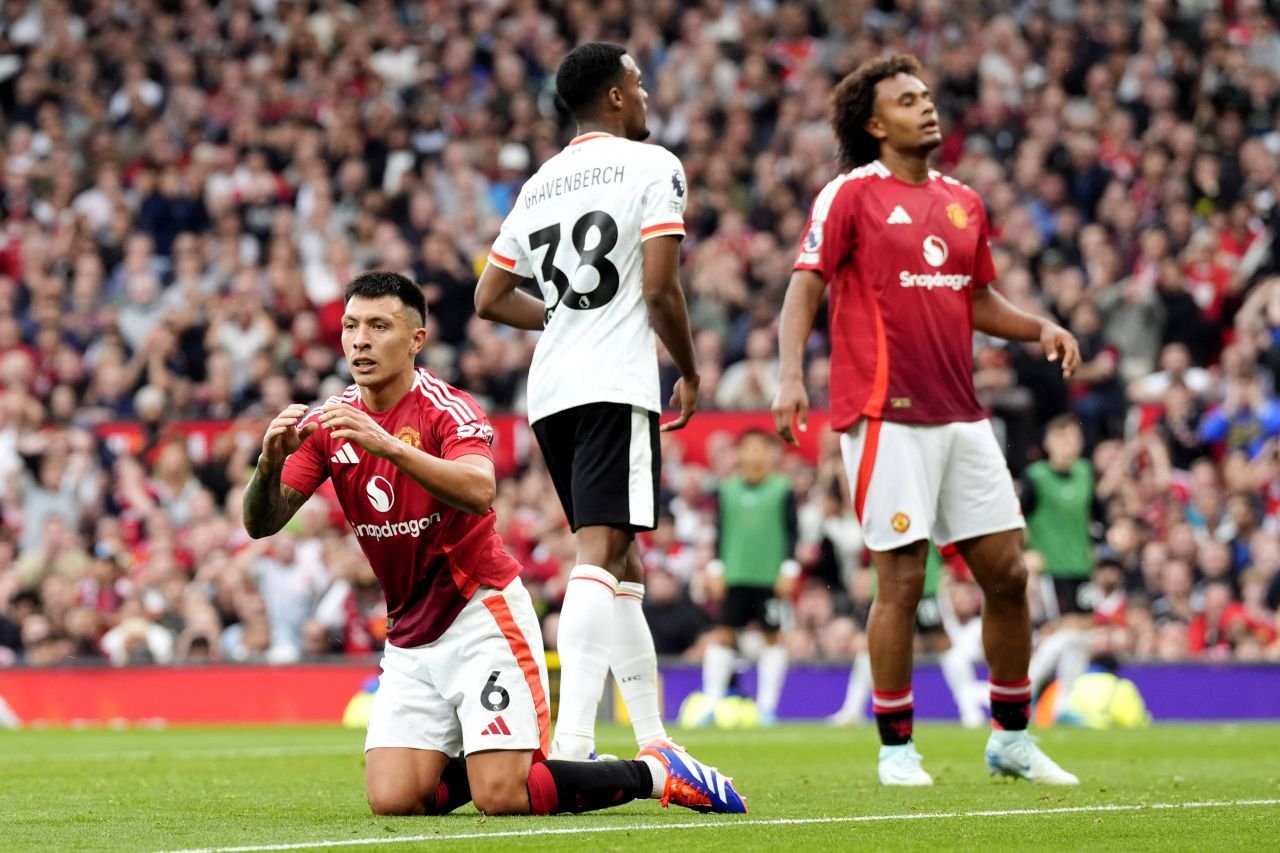 Liverpool s-a distrat cu Manchester United! Viitoarea adversară a lui FCSB, făcută KO pe Old Trafford